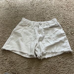 White old navy jean shorts